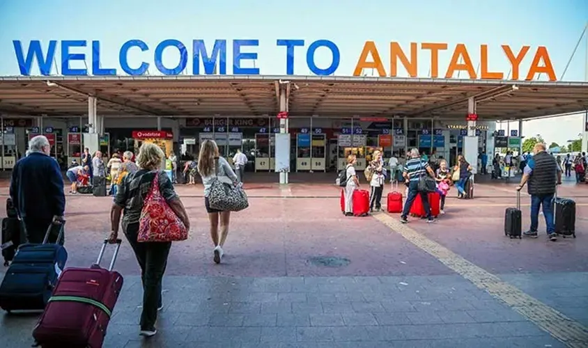 2026’nın İlk Ayında Antalya’yı Ziyaret Eden Turist Sayısında Rekor