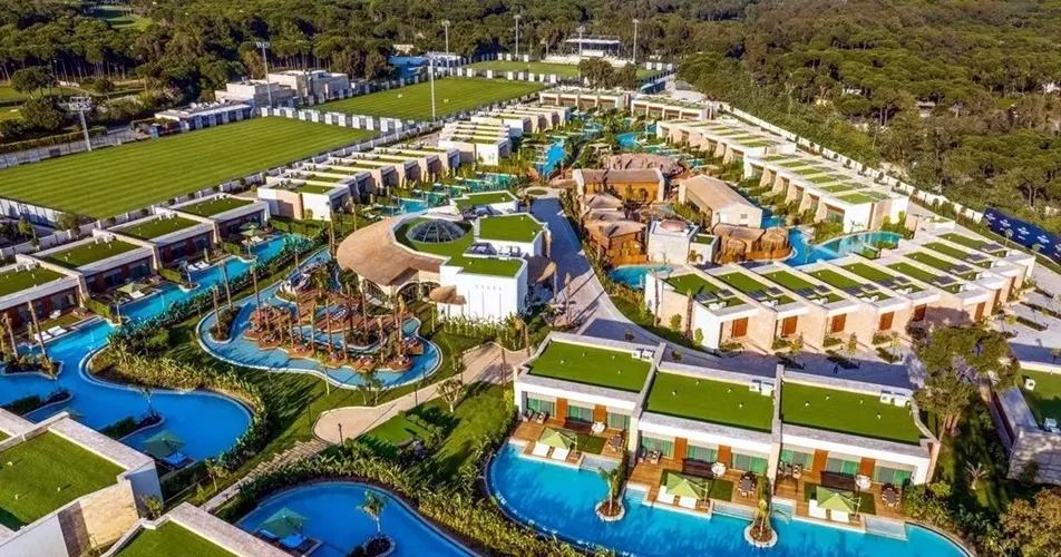 Regnum Carya ve Regnum The Crown Otellerinde Bayram Programı Belli Oldu