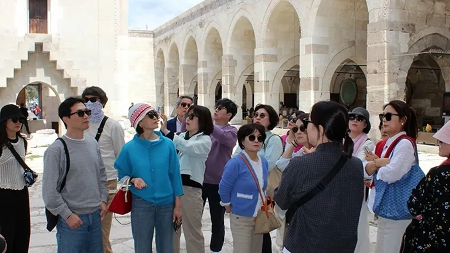 Sultanhanı Kervansarayı’na Yabancı Turistlerden Yoğun İlgi
