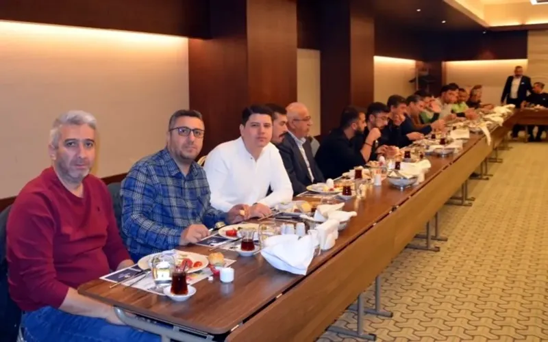 Turizm Acenteleri Konya’daki Özel Etkinlikte Bir Araya Geldi