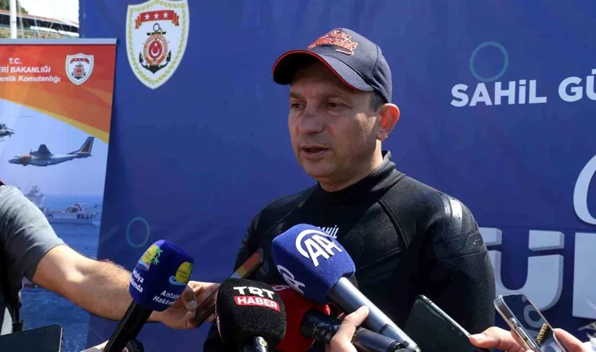 Antalya Valiliği Plajlarda Sigara İçilmesine Yasak Getirdi