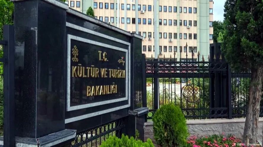Turizm Yatırımcılarının Gözü Kulağı Bakanlıktaki Toplantıda